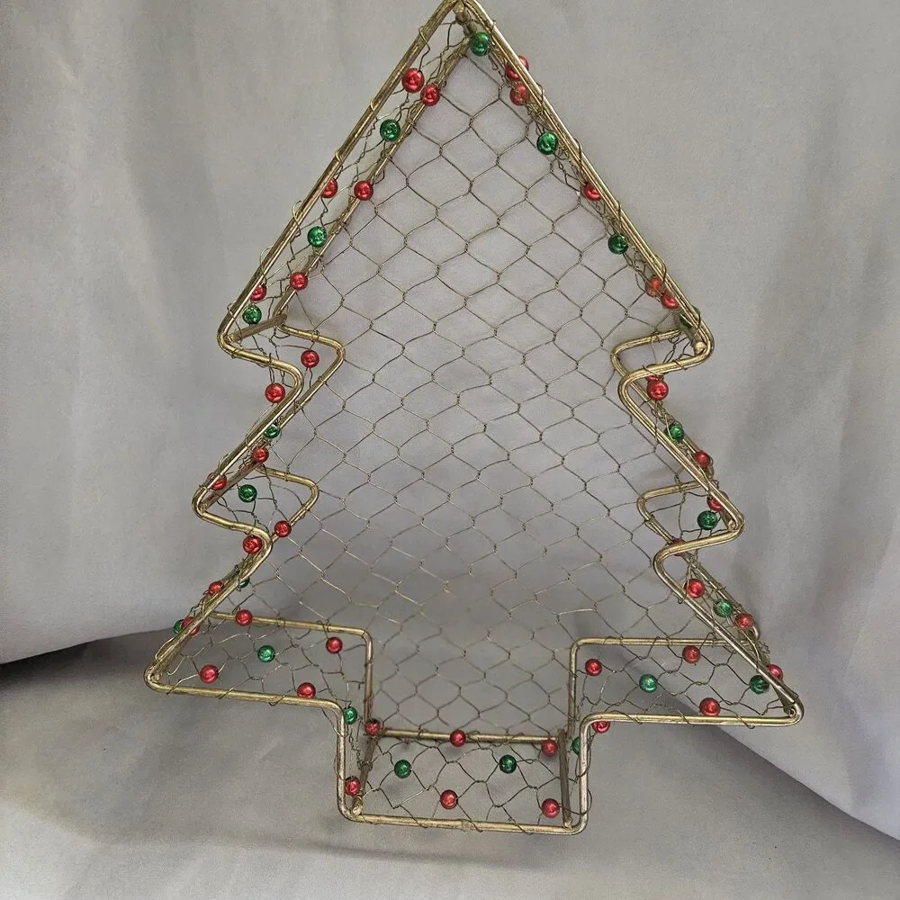 Nesting Metal Christmas Tree Shaped Decor Wire Basket Set of 3